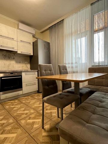 Симона Петлюри вул. (Черняховського), 21-В