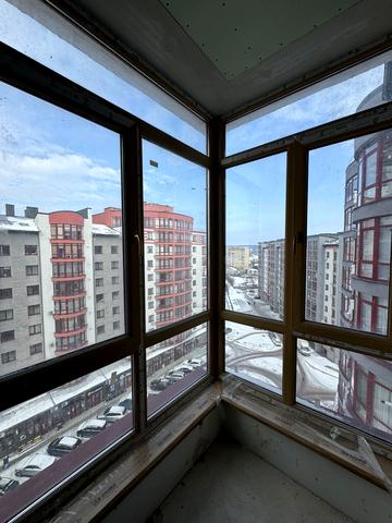 Василя Симоненка вул., (Будинок 3)