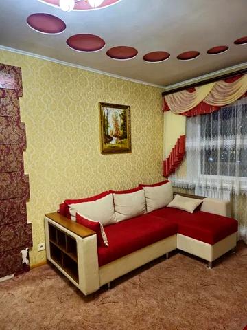 Павленківська пл., 14