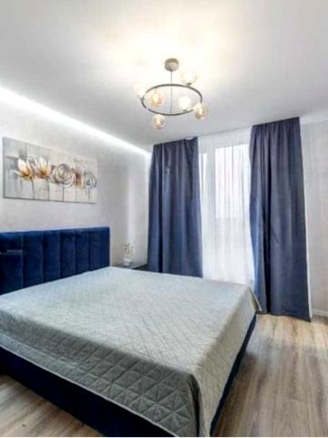 Івана Виговського вул. (Маршала Гречка), 44