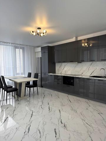 Академіка Заболотного вул., 1-Б