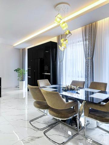 Угорська вул., 14е