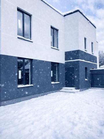 Вишнева вул.