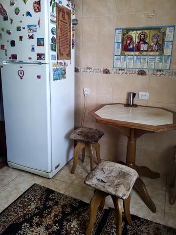 Павла Тичини вул., 6