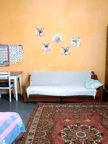 Стрімка вул., 6