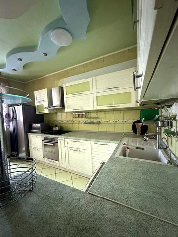 Петра Григоренка просп., 28