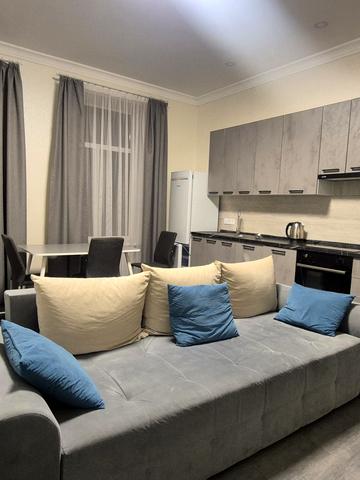 Канатна вул., 9