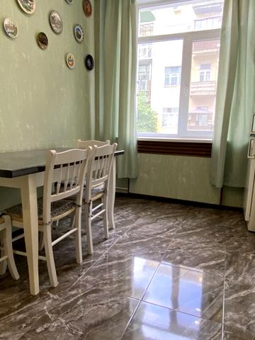 Інститутська вул., 19-А