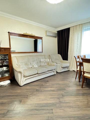 Івана Гонти вул., 7