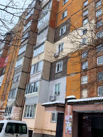 Олімпійська вул., 6