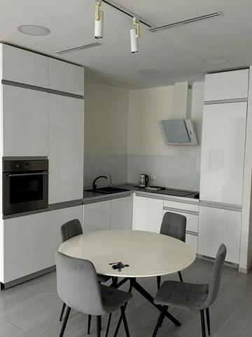 Січеславська Набережна вул., 49