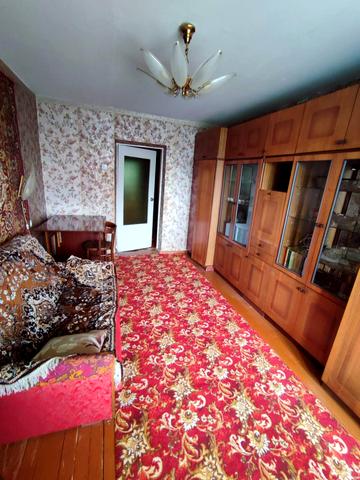 Павла Тичини вул., 21