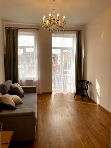 Мучна вул., 12