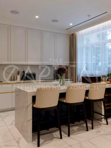 Сергія Колоса вул. (Леніна), 10