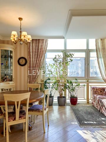 Білоруська вул., 3