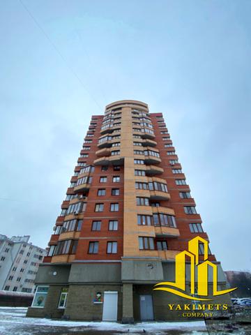 Зубрівська вул., 32