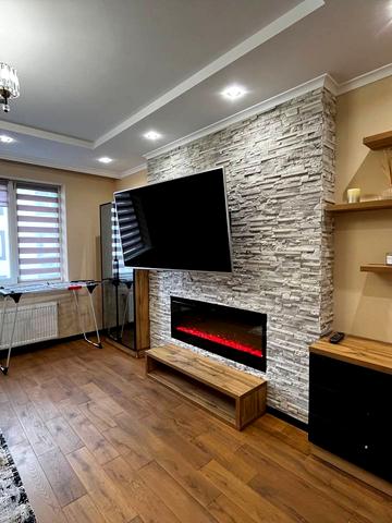 Володимира Івасюка вул., (Будинок)