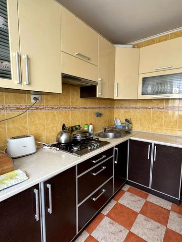 Польова вул., 17