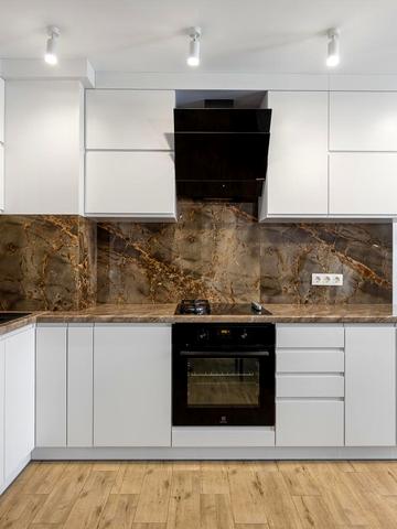 Глинянський Тракт вул., 165