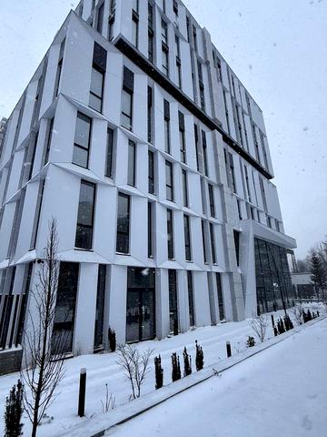 Угорська вул., 14г