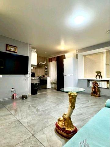 Авіаконструктора Антонова вул., 10