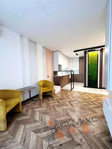 Тараса Шевченка вул., 60/12