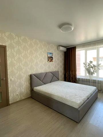 Лесі Українки бульв., 18-Б