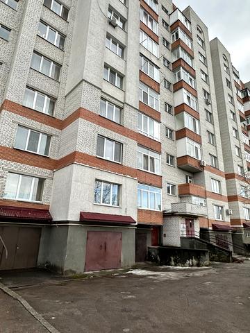 Степана Васильченка вул., 14