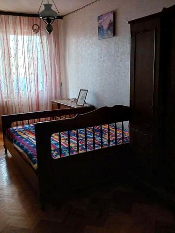 Академіка Корольова просп., 12-Г