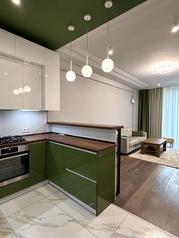 Личаківська вул. (), 37