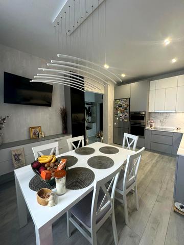 Покровська вул., 26