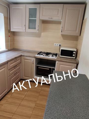 Братиславська