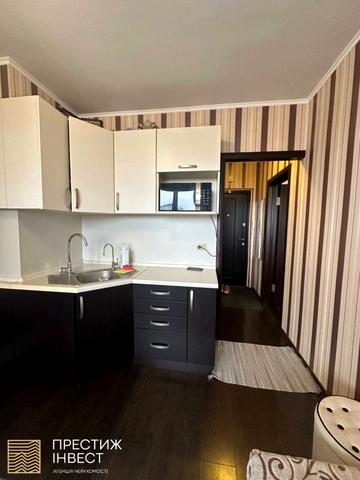 Валерія Гудзя вул., 46