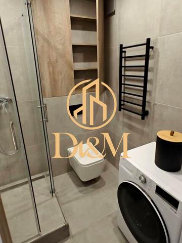 Одеська вул., 25-Б