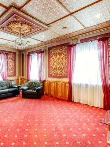 Центральна вул.