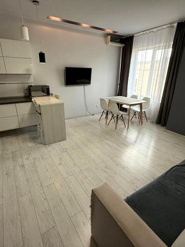 Європейська вул. (Карла Маркса), 90