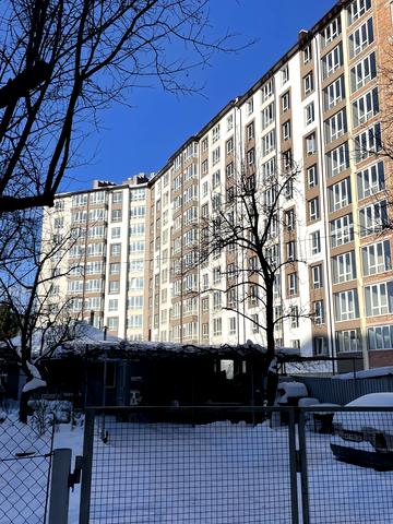 Пасічна вул., (Будинок 1)