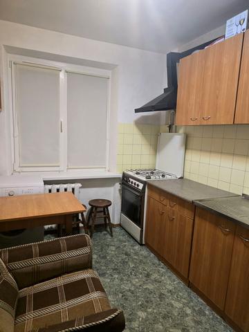 Героїв полку "Азов" вул. (Маршала Малиновського), 11