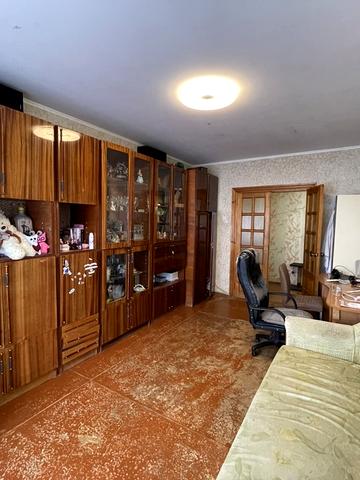 Варненська вул., 23