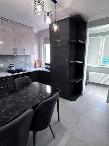 Стрийська вул., 115