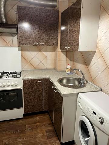 Волонтерська вул. (Соціалістична), 70