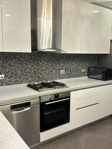 Академіка Сахарова вул., 5-Б