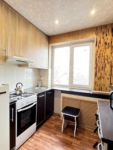 Каденюка вул., 8а