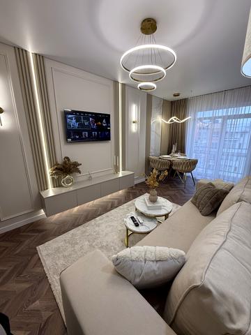 Яблунева вул., 2