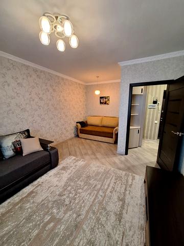 Чубинського вул., 4