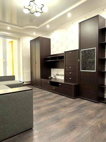 Лесі Українки вул., 19