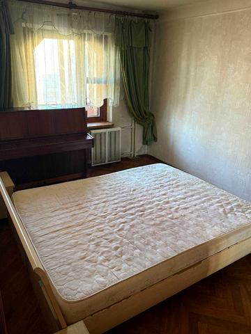 Раїси Окіпної вул., 7