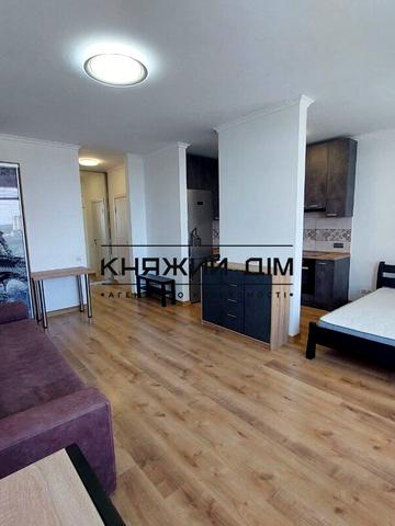 Зарічна вул., 2 к3