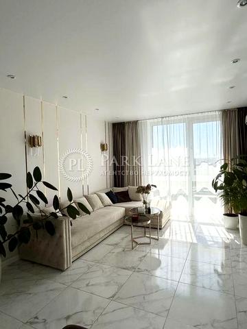 Зарічна вул., 6 к1