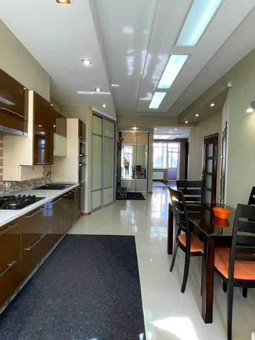 Симона Петлюри вул. (), 34а